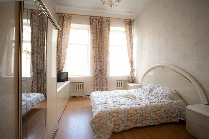 Сниму 3-комнатную квартиру в Киеве Киев - изображение 1