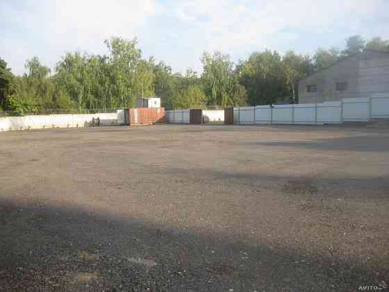 Сниму асфальтированную территорию под стоянку техники Ивано-Франковск