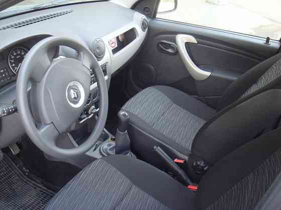 Автомобиль Рено Логан, продаю Днепр