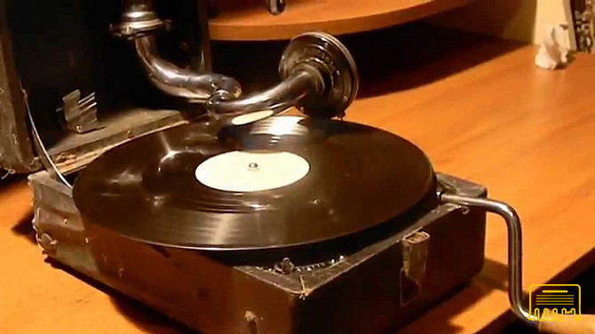 Продам патефон Полтава - изображение 1