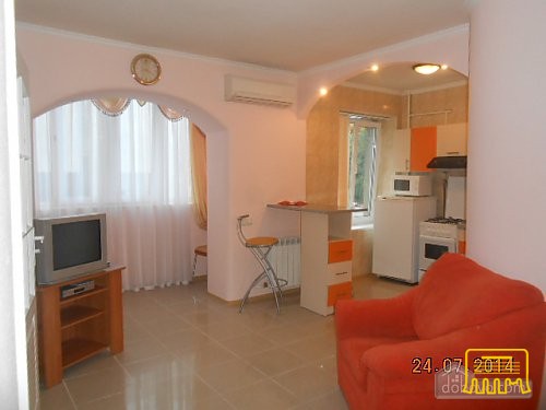 Квартиры посуточно в Киеве, 3 этаж Киев - изображение 1