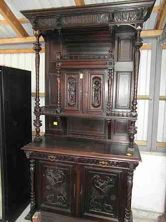 Антикварный шкаф Киев