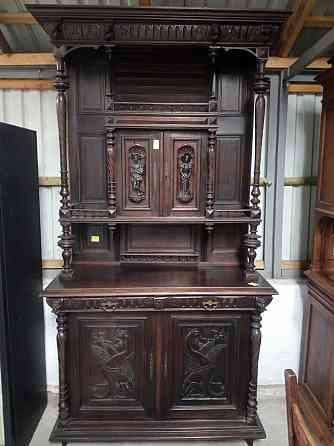 Антикварный шкаф Киев