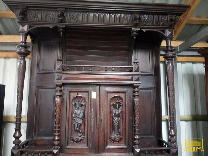 Антикварный шкаф Киев - изображение 2