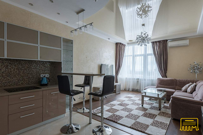 Сдам 3-комнатную квартиру в Киеве Киев - изображение 1